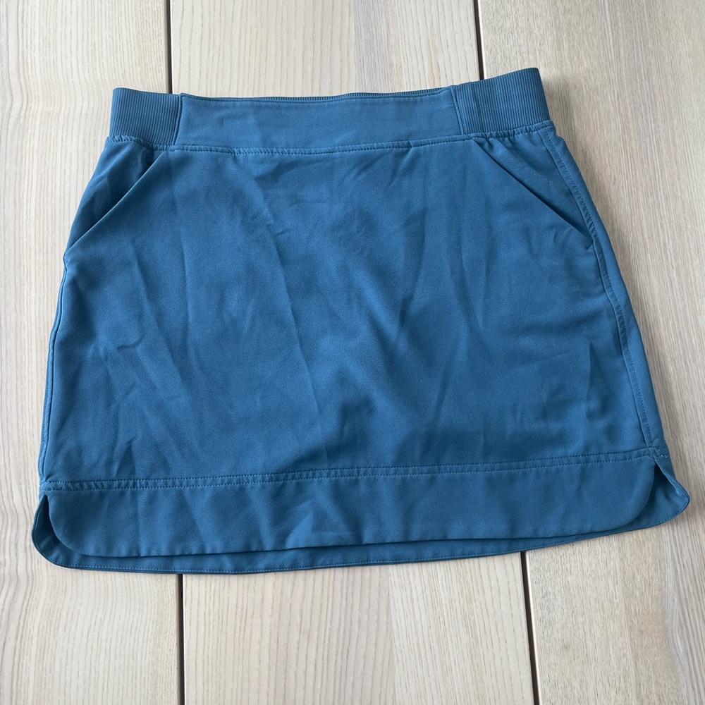 32 Degrees Blue Athletic Skort ladies size medium, medium women’s Athletic skort